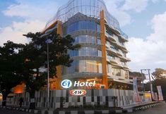 Exterior 2 Hotel 61 Medan