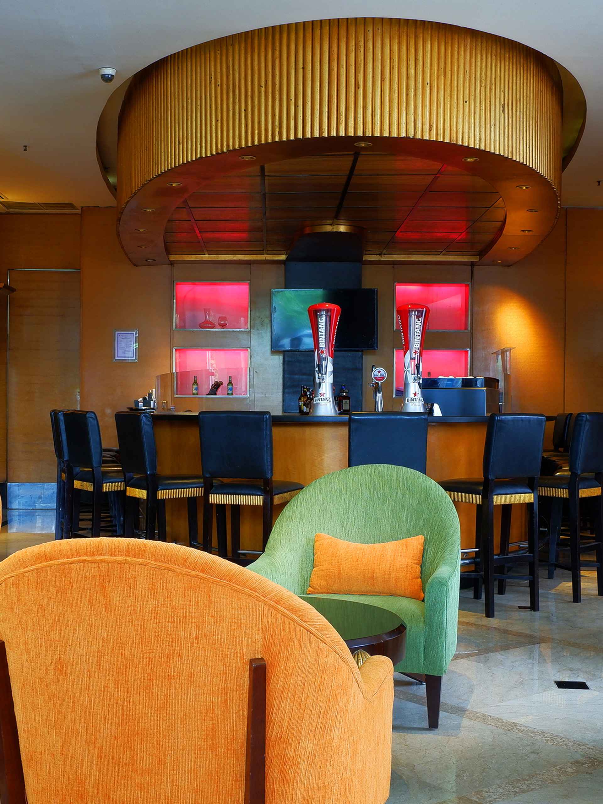 Bar, Cafe and Lounge Hotel Ciputra Semarang managed by Swiss-Belhotel International 