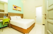 ห้องนอน 6 Ardhya Guesthouse Syariah by Ecommerceloka