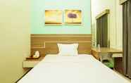 Kamar Tidur 4 Ardhya Guesthouse Syariah by Ecommerceloka