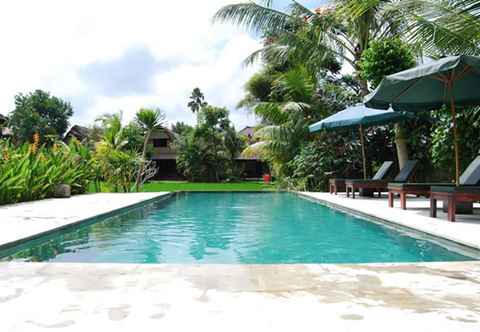 Swimming Pool Gerebig Bungalows