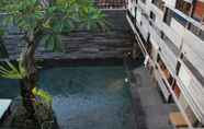 Swimming Pool 4 Semarandana Hotel