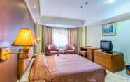 Bedroom 6 Imperium Hotel Bandung