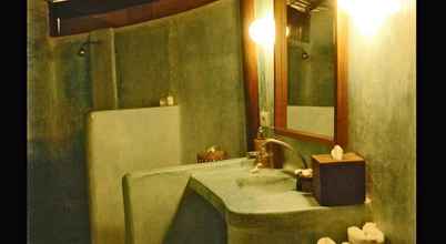 Toilet Kamar 4 NusaBay Lembongan WHM