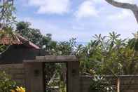 Exterior Willy Homestay