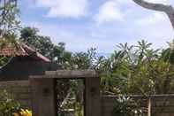 Luar Bangunan Willy Homestay