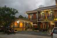 ภายนอกอาคาร Allamanda Beach Hotel & Bungalow Pangandaran