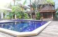 Swimming Pool 5 Puri Tanah Lot Resort Kuta