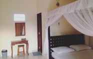 Kamar Tidur 2 Adi Homestay