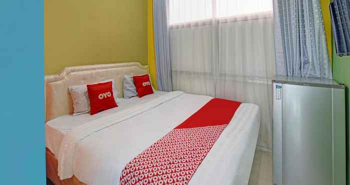 Kamar Tidur OYO 90451 Hotel Roda Mas 1