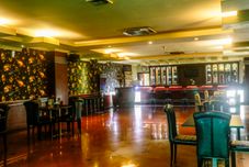 Bar, Cafe and Lounge Hotel Furaya