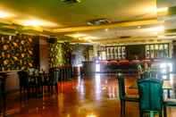 Bar, Kafe, dan Lounge Hotel Furaya 