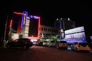 Hotel Benteng Pekanbaru, Rp 281.736