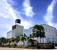 Bên ngoài 3 Grand Elite Hotel Pekanbaru