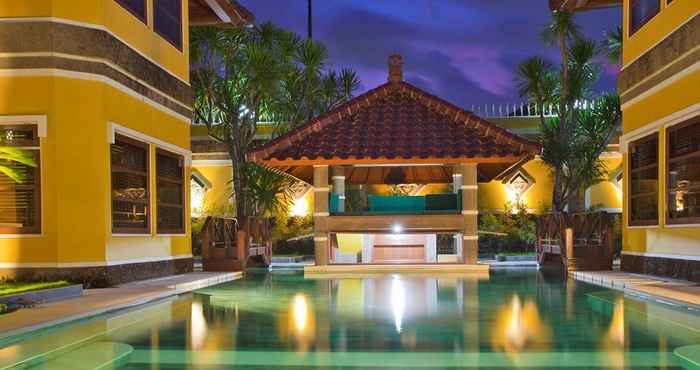 Swimming Pool Apel Villa Sanur