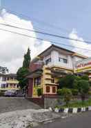 EXTERIOR_BUILDING Hotel Kencana 