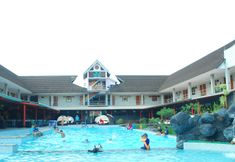 Swimming Pool 4 Sabda Alam Hotel & Resort