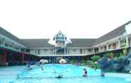 Swimming Pool 5 Sabda Alam Hotel & Resort