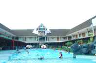 Swimming Pool Sabda Alam Hotel & Resort