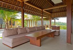 Common Space 2 De Cliff Villa