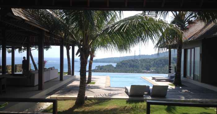 Bangunan De Cliff Villa			