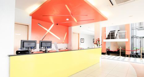 Lobby 2 Sabrina City Hotel