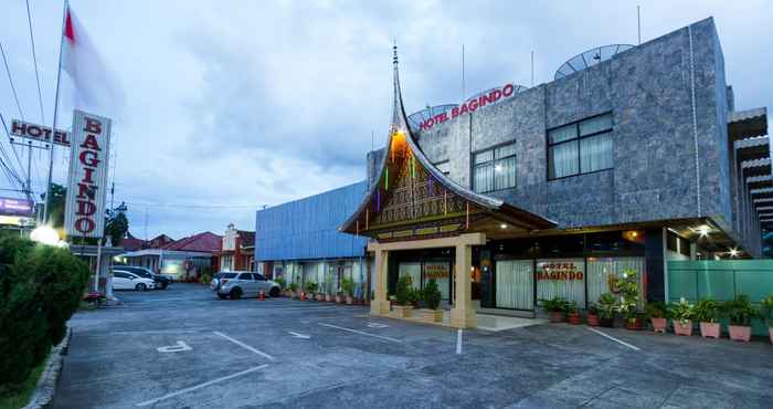 Exterior Hotel Bagindo