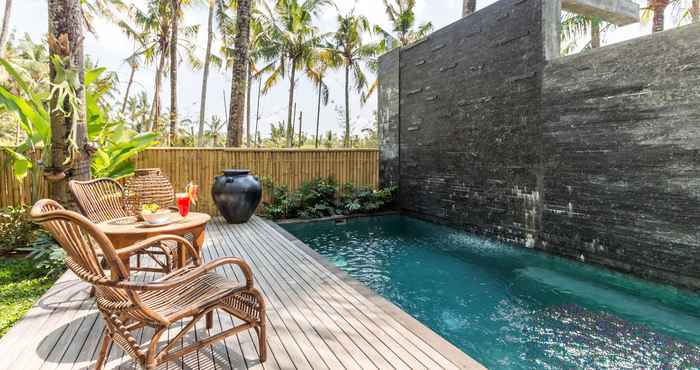 สระว่ายน้ำ De Ubud Villas & Spa