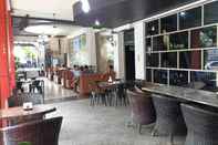 Bar, Cafe and Lounge Hotel Syariah Grand Jamee