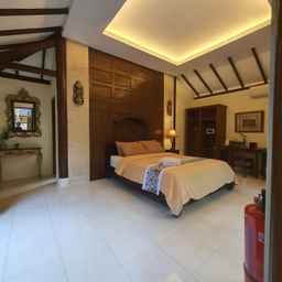 Rumah Boedi Borobudur, Rp 891.783