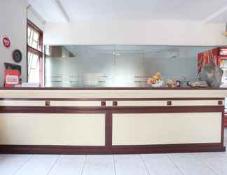 Lobi 2 Puri Ksatria Hotel