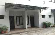 Exterior 6 Meuthia Homestay