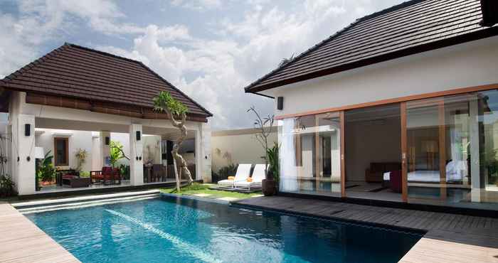 Swimming Pool Bali Swiss Villa