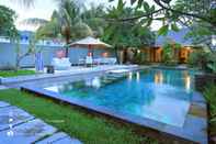 Swimming Pool Omio Mataram