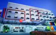 Exterior 2 Amaris Hotel Bandara Soekarno Hatta