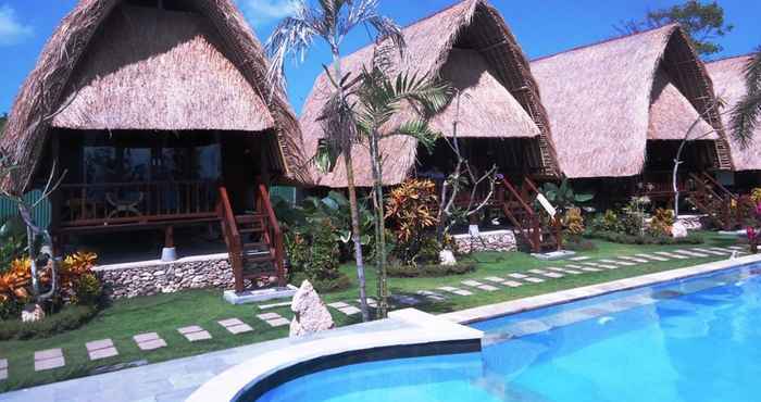 Swimming Pool Harta Lembongan