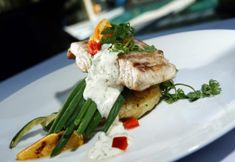 餐厅 6 Bali Court Hotel and Apartments