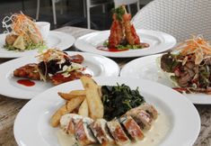 餐厅 7 Bali Court Hotel and Apartments