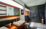 In-room Bathroom 6 Pulau Boutique Villas Bali