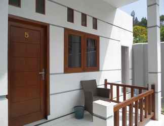 Exterior 2 Savana Homestay Bromo