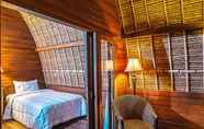 Bedroom 6 Sukanusa Luxury Huts