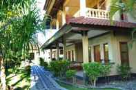 Lobby Puri Nusa Beach Hotel Lembongan