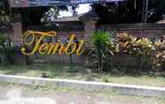 Exterior 2 Rumah Tembi