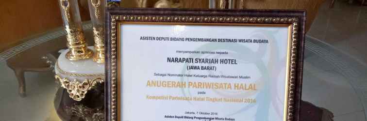 Lobby Narapati Syariah Hotel & Convention