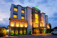 ภายนอกอาคาร Hotel Palm Banjarmasin