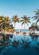 SWIMMING_POOL Bintang Flores Hotel