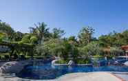 Swimming Pool 2 Bintang Flores Hotel