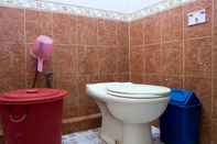 In-room Bathroom Hotel Metro Banjarmasin