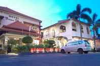 Luar Bangunan Bromo View Hotel & Restaurant 