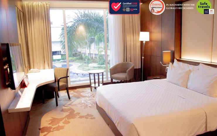 Swiss-Belhotel Banjarmasin - Deluxe King Pool View